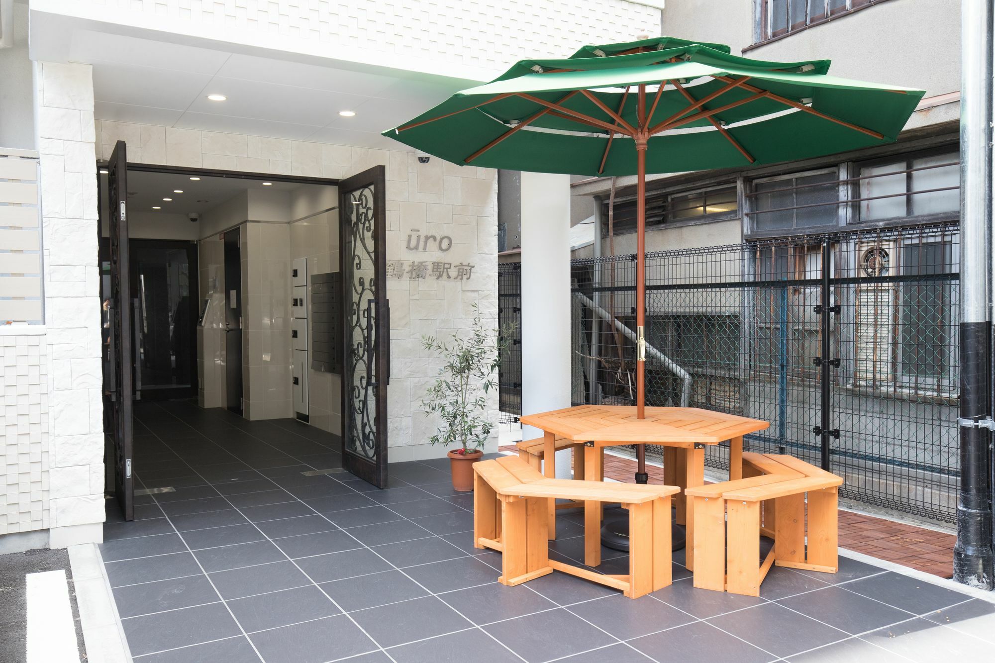 Uro Apartment Oszaka Kültér fotó